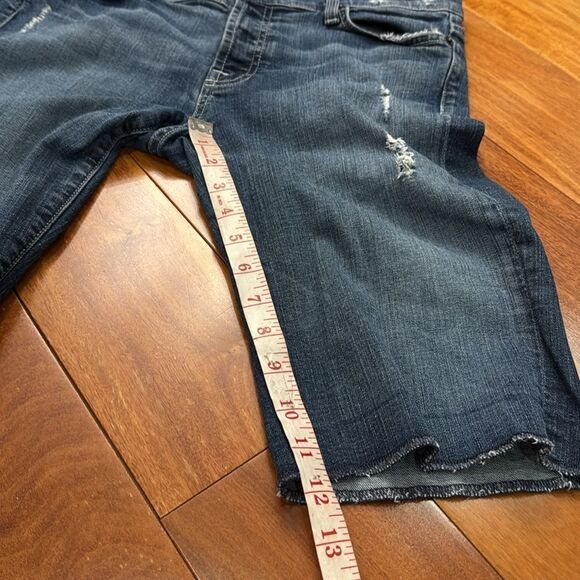 7 for all mankind women’s Distressed Denim Shorts size 28 - Picture 11 of 11